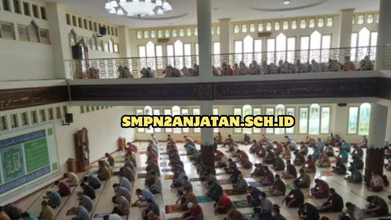 Apa-Hukum-Sholat-Jumat